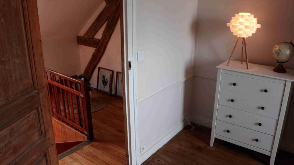 Chambre calme et accueillante, parking gratuit Saint-Germain-la-Poterie Extérieur photo