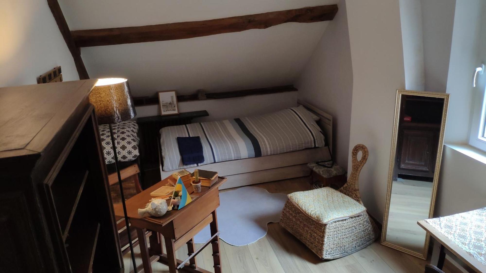 Chambre calme et accueillante, parking gratuit Saint-Germain-la-Poterie Extérieur photo
